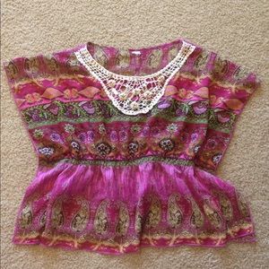 Girls blouse with crocheted neckline
